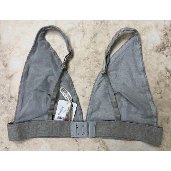 We the free heathered grey bralette NWT $38 retail Free People Medium - Picture 7 of 9